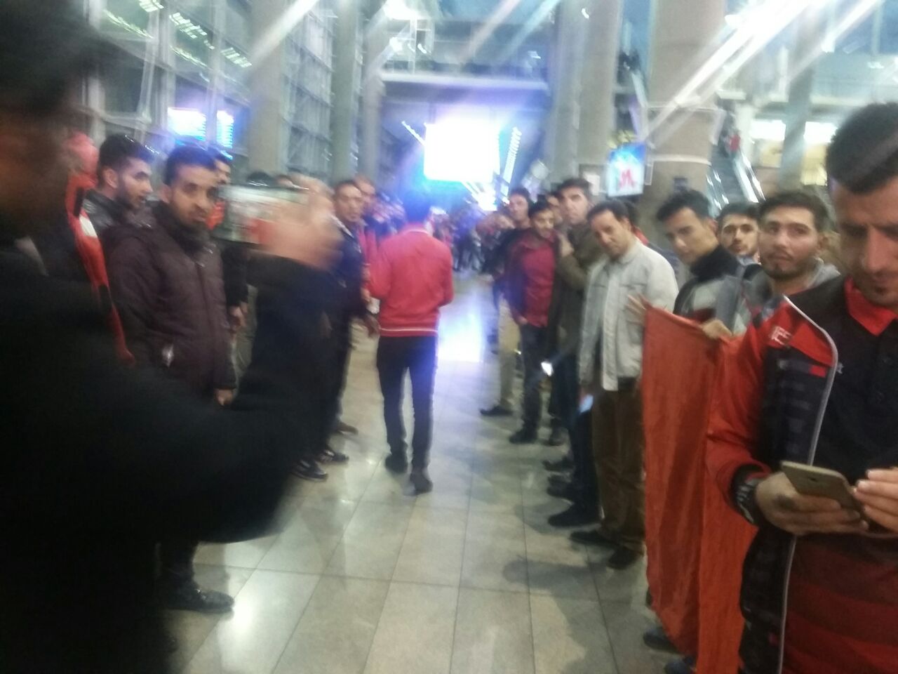 استقبال هواداران پرسپولیس از ملی پوشان برگشتی