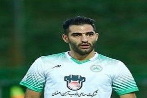 انتقال مدافع چپ پای ذوبی ها به استقلال منتفی است