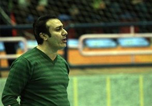 سعی کردیم محمد کشاورز را به شرایط بازی برگردانیم