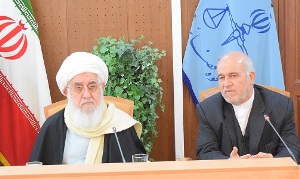 جامعه بايد قاضی را تجسم عدالت محمدی و علوی بدانند.