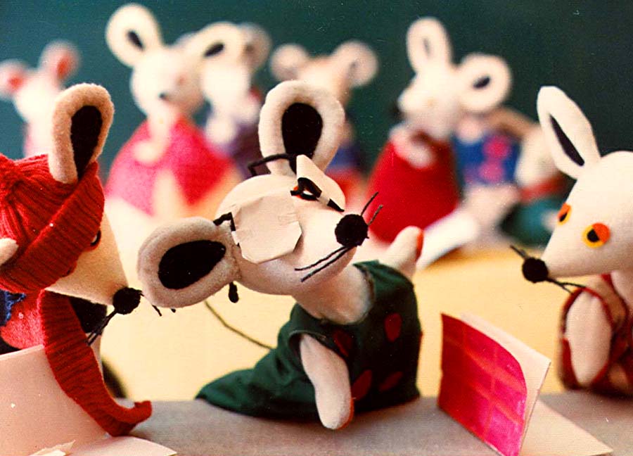 عروسک های ایرانی به مدارس می&zwnj;روند!