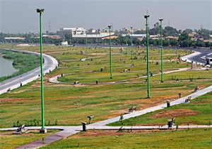جاده ساحلی کیانپارس بدون سرویس بهداشتی! + فیلم