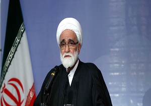 بازپسگیری موقوفات هلال احمر از وزارت بهداشت/ وظیفه من جلب اعتماد مردم برای ادامه كمك های مردمی است