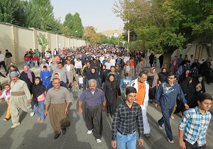 همایش پیاده روی خانوادگی در سقز