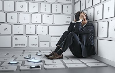 زندگی دوم در فضای مجازی/تبعات و پیامدهای تغییر در سبک زندگی جوانان