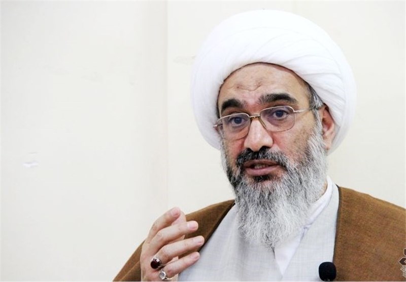 صنایع پایین دستی پتروشیمی توسعه یابد