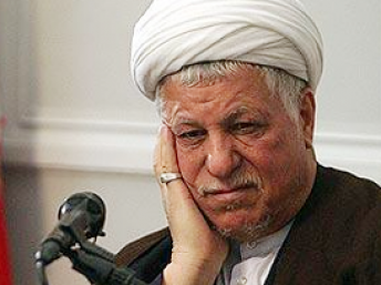 آیت&zwnj;الله هاشمی در بیمارستان بستری شد