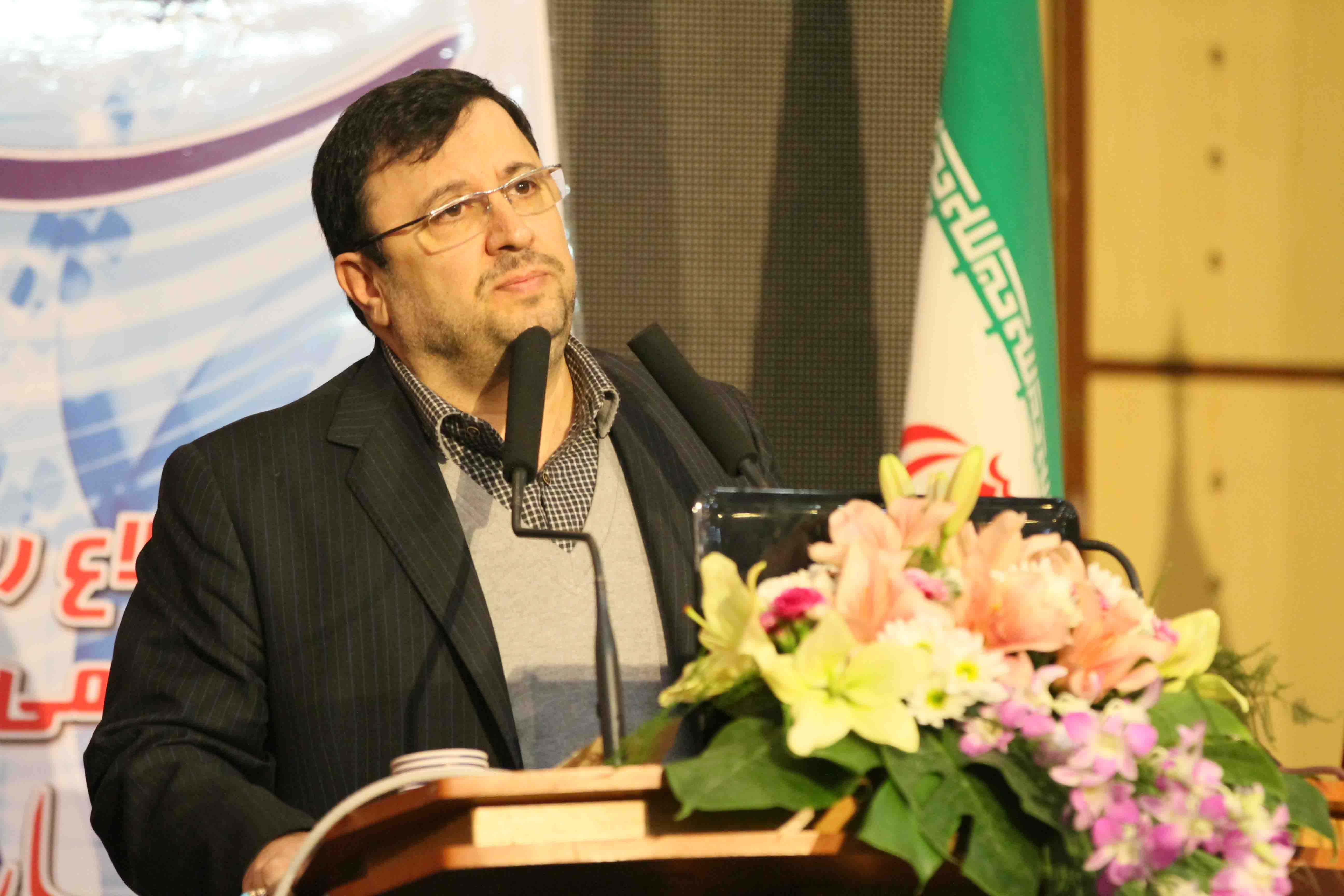 تنها 13 درصد از سایت های پرترافیک کشور بر روی دامنه IR قرار دارد