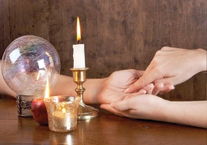 اعترافات یک فالگیر/ دوستم اطلاعات مشتری‌ها را می‌داد