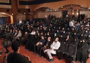 تجلیل از هنرمندان موسیقی آبادان در جشنواره نوزدهم