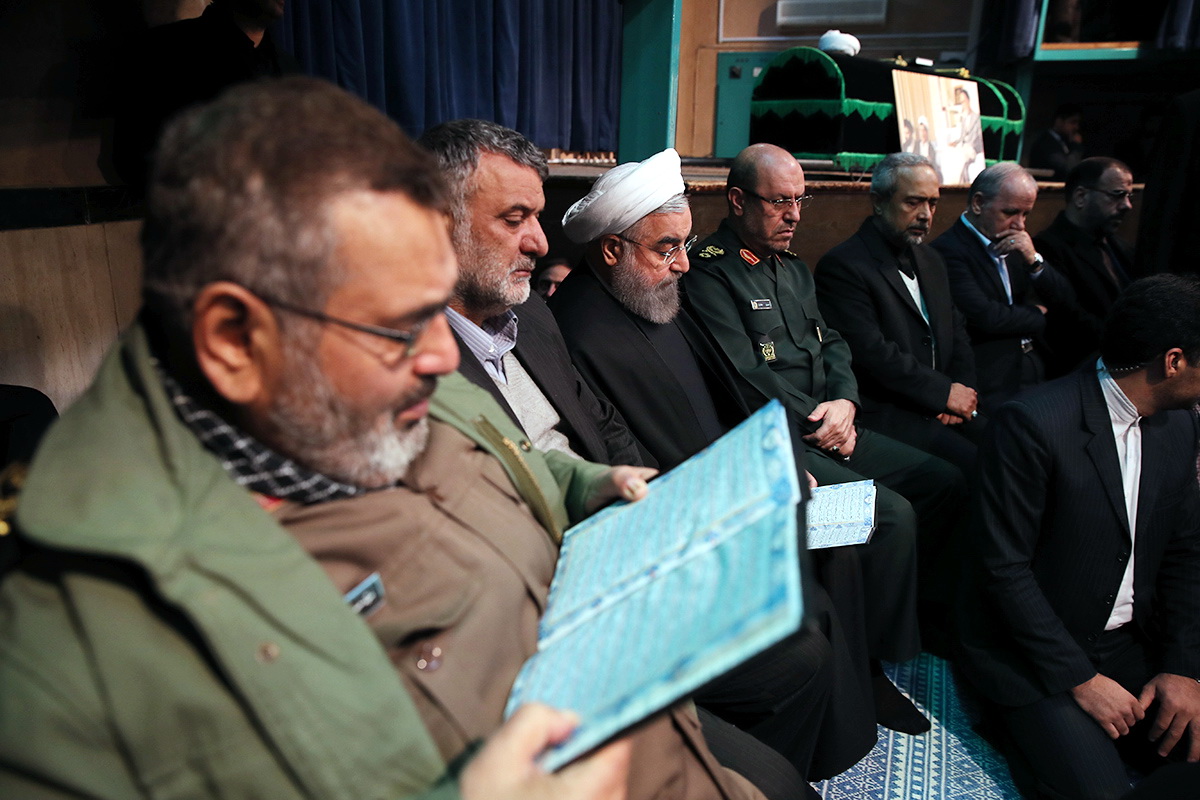 آیت&zwnj;الله هاشمی رفسنجانی شخصیتی بی&zwnj;&zwnj;بدیل در دوران نهضت و انقلاب اسلامی بود/ مشکلات، هرگز آیت الله هاشمی را از مسیرش جدا نکرد