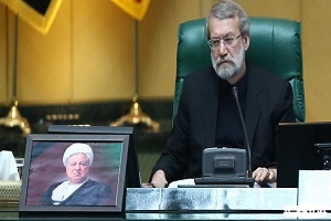 پیام تسلیت لاریجانی به‌مناسبت درگذشت آیت الله هاشمی + فیلم