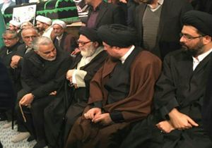 حضور سردار سلیمانی در حسینیه جماران + فیلم