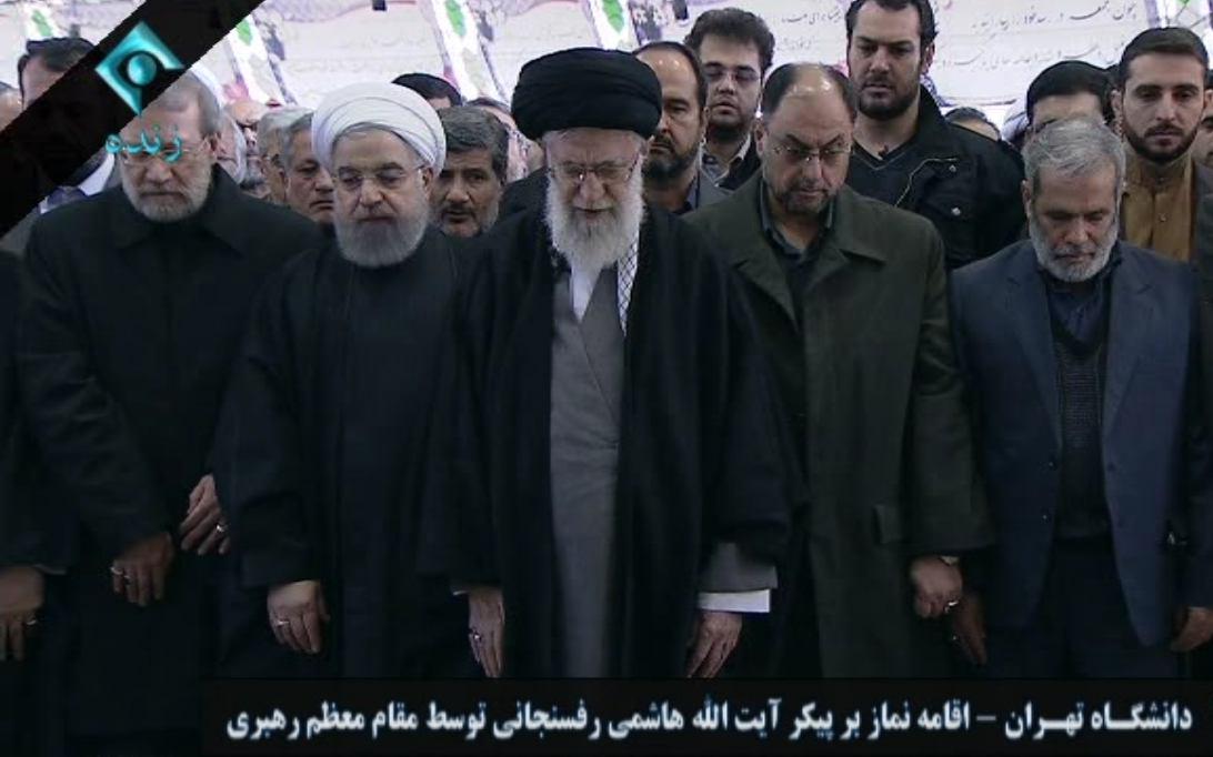 از حضور پرشور مردم و مسئولان تا بنرهایی به رنگ وداع با هاشمی+تصاویر