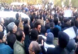 همراهی با شکوه مردم با پیکر یادگار امام (ره) + فیلم