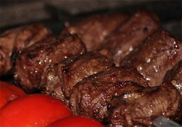 خطر مصرف گوشت کبابی برای کسانی که مبتلا به سرطان سینه هستند