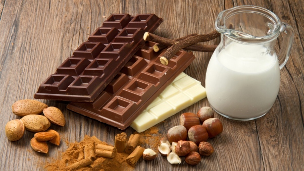 نوشیدنی های مقوی و خانگی برای همراه داشتن خارج از خانه
