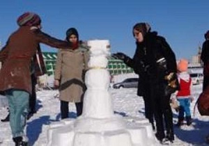 برگزاری جشنواره تندیس‌های یخی در اردبیل