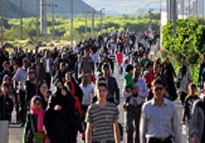 برپایی همایش پیاده روی دانشجویی در کرمانشاه