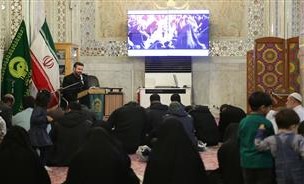 تشرف 50 نفر از شیعیان خارجی به حرم رضوی
