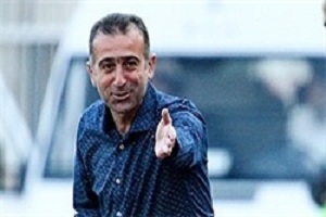 کمالوند:دو تیم استحقاق تساوی را داشتند/می‌توانستیم کار پیکان را در نیمه اول تمام کنیم