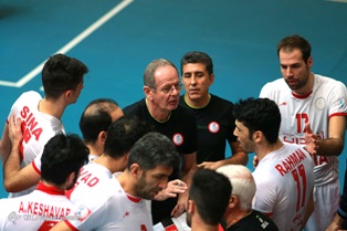سرمربی شهرداری اروميه به FIVB نامه نوشت