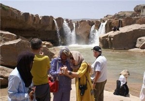 ورود نزدیک به 380 هزار گردشگر خارجی به آذربایجان غربی