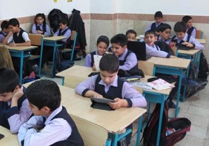 ماجرای «دستگاه های موبایل یاب» ویژه مدارس/ توزیع سيم كارت‌های دانش‌آموزی به کجا رسید؟