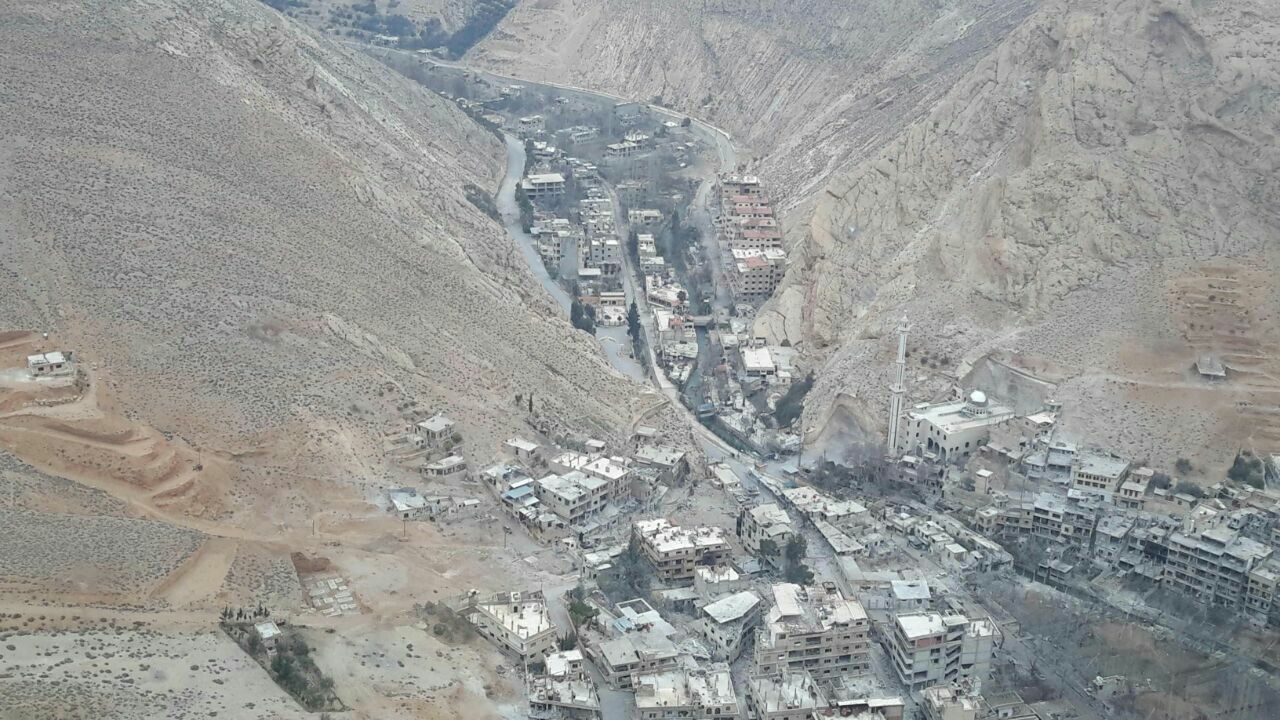 انهدام تجهیزات داعش در غرب تدمر/ هجوم تروریست&zwnj;ها به چندین محور دیرالزور درهم شکست + تصاویر