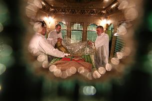 غبارروبی روضه منوره رضوی