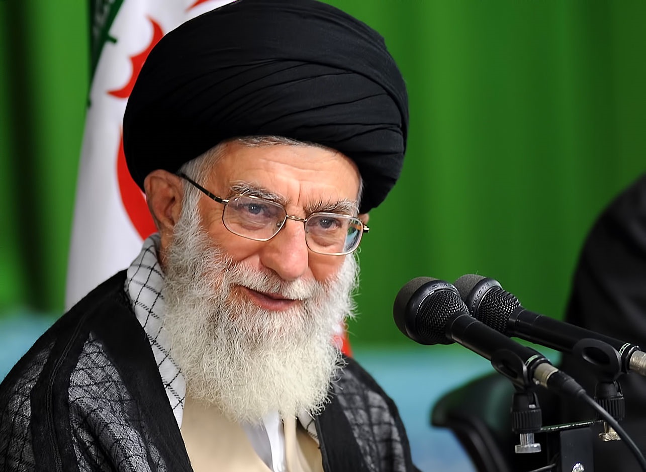 بیانات رهبر انقلاب در مراسم عقد و ازدواج بیانات رهبر انقلاب در مراسم عقد و ازدواج