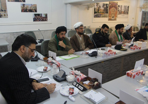 خدمات آیت الله هاشمی رفسنجانی به انقلاب کم نظیر است