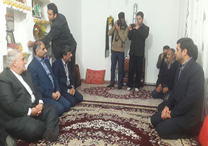 دیدار استاندار گلستان با خانواده شهید بندرگزی