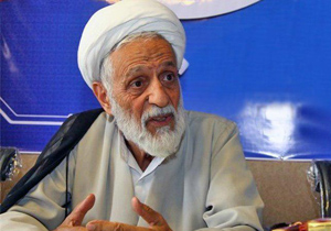ما ذره ای از آل سعود و اعمالشان راضی نیستیم