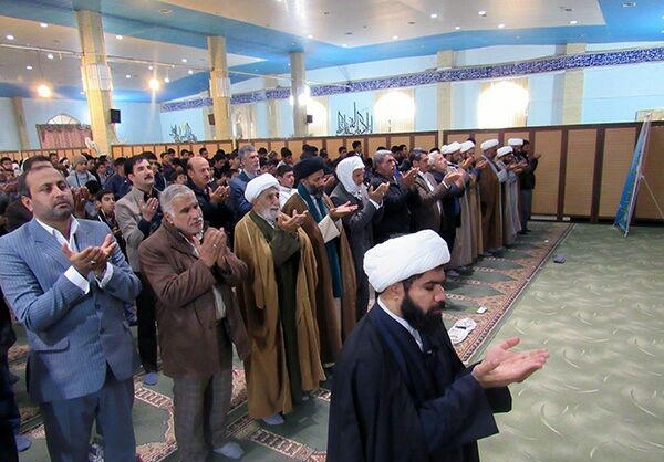 نماز طلب باران در زابل اقامه شد