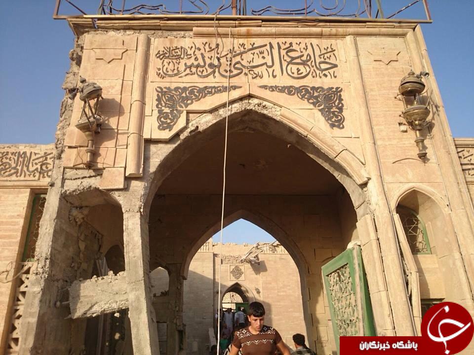 برگزاری نماز جماعت در مسجد 