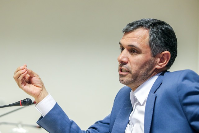 توضیحات سخنگوی کمیسیون عمران درباره استیضاح وزیر راه در مجلس