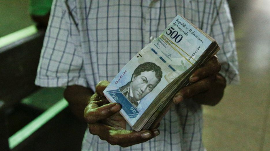 ورود اسکناس&zwnj;های جدید به چرخه پولی ونزوئلا برای مقابله با تورم