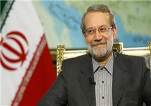 تبحر علی لاریجانی در حل یک نامعادله‌ ریاضی