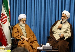 عفاف نمونه ای ارزشمند از کرامت اخلاقی