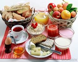 5 ماده غذایی و نوشیدنی که نباید برای صبحانه خورده شود