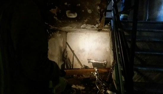 پارکینگ مجتمع مسکونی در شهرک خاوران طعمه حریق شد/ نجات 22 نفر از میان دود و حرارت