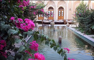 واگذاری خانه های تاریخی یزد از طریق مزایده