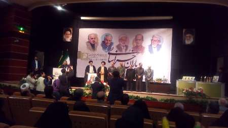آیین پاسداشت از یاران خراسانی رهبر معظم انقلاب در عرصه شعر و ادب