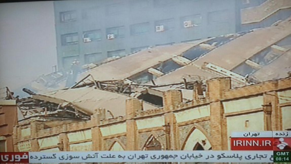 ساختمان پلاسکو کاملا فروریخت