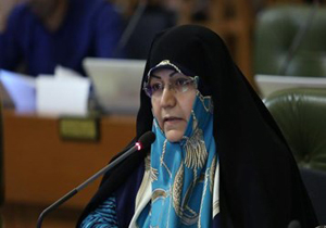 ضرورت فعالیت زنان تاکسیران در پایانه های مسافربری
