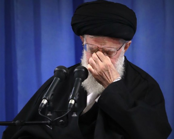 این حادثه&zwnj;ی دردناک مایه اندوه و تأسف و نگرانی عمیق اینجانب است/ مسئولان وظیفه&shy; فوری را بر هر حرف و حدیثی مقدم بدارند