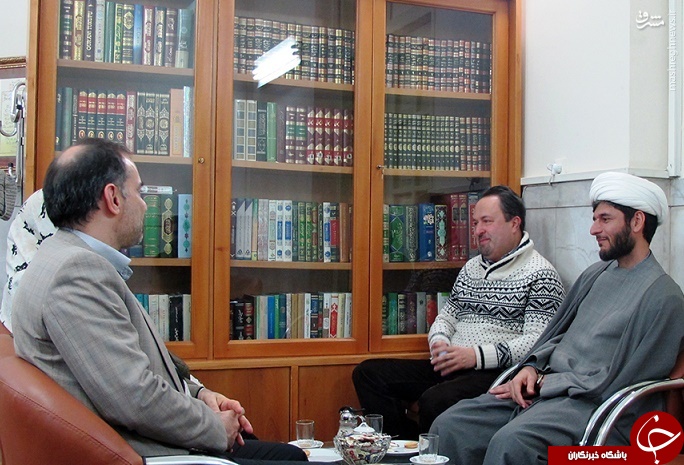 موسیقی&zwnj;دان ایتالیایی در حرم رضوی مسلمان شد +عکس