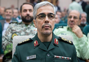 سرلشکر باقری فرارسیدن سال 2017 میلادی را تبریک گفت