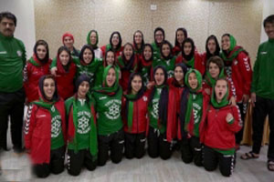 تیم ملی فوتبال زنان افغانستان وارد هند شد + عکس تیم ملی فوتبال زنان افغانستان وارد هند شد + عکس